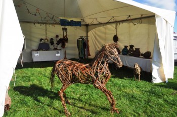 Making a Willow Foal at the Glendale Show
