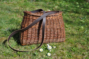 Medium Shoulder Basket
