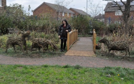 Berwick Hills Primary School Willow Sculptures of the Three Billy Goats Gruff and the Troll